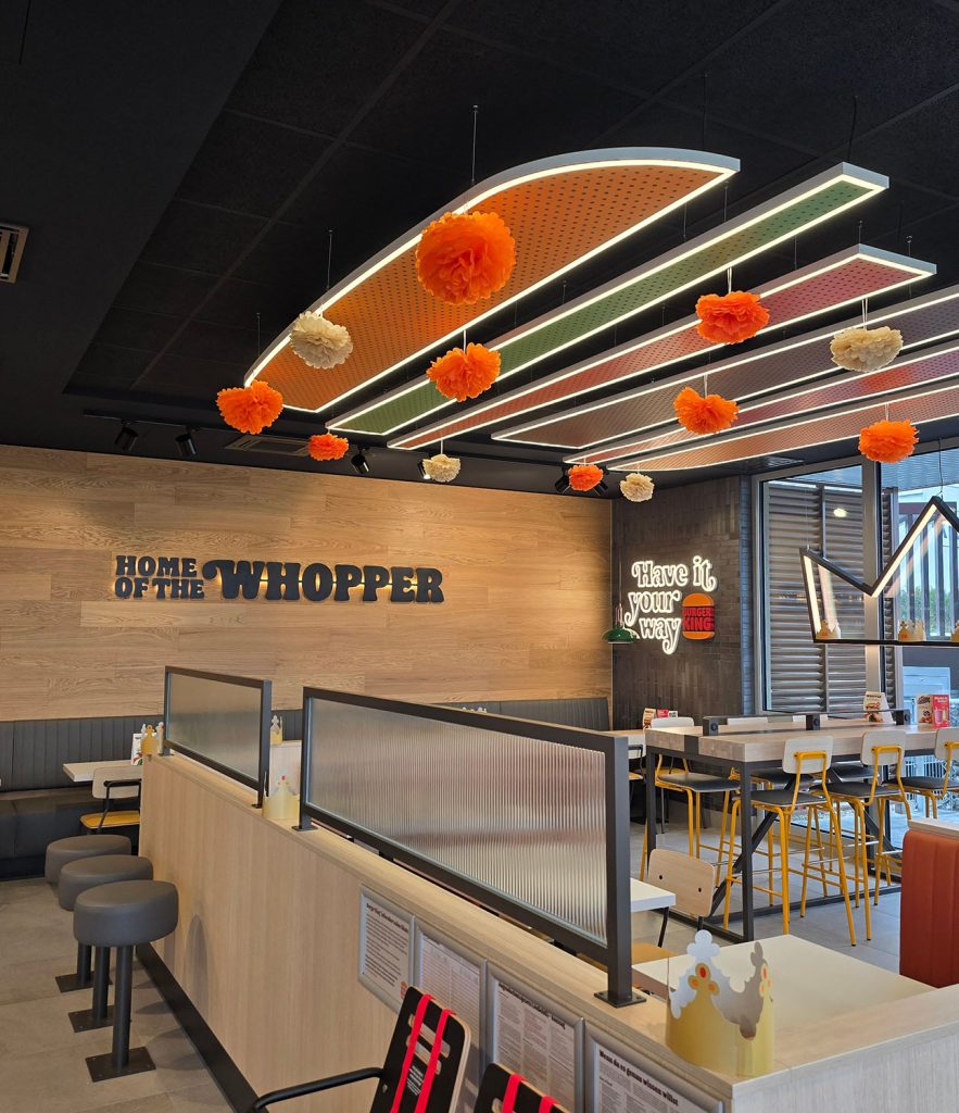 Fast Food Lokal Innenaufnahme